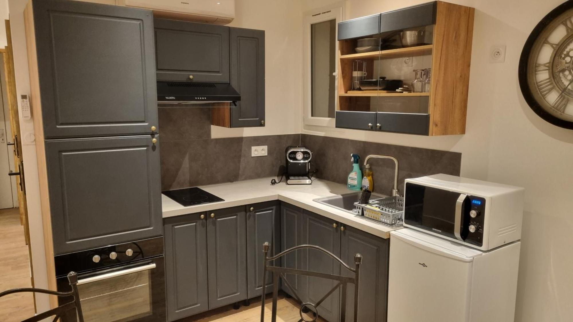 Appartement Neuf Avec Cuisine พุราเดส์ ภายนอก รูปภาพ