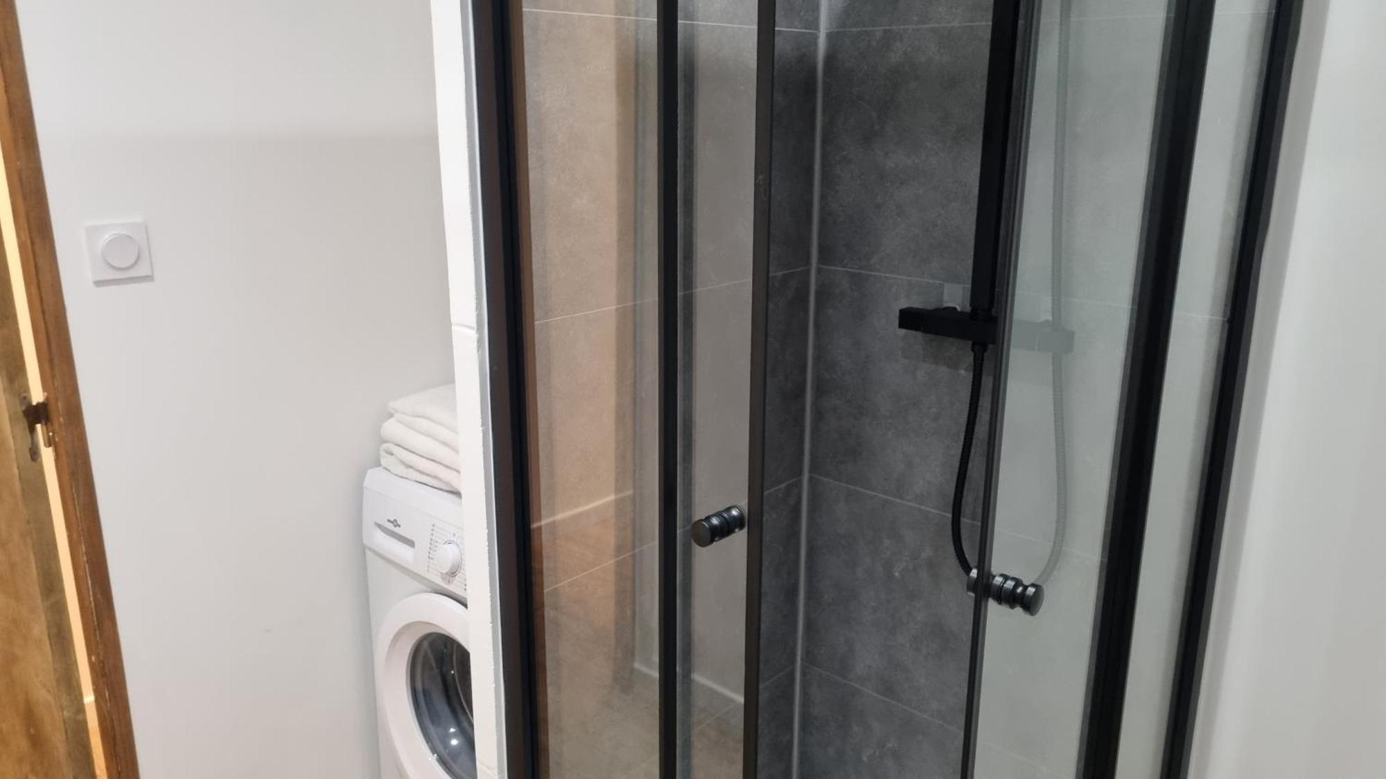 Appartement Neuf Avec Cuisine พุราเดส์ ภายนอก รูปภาพ